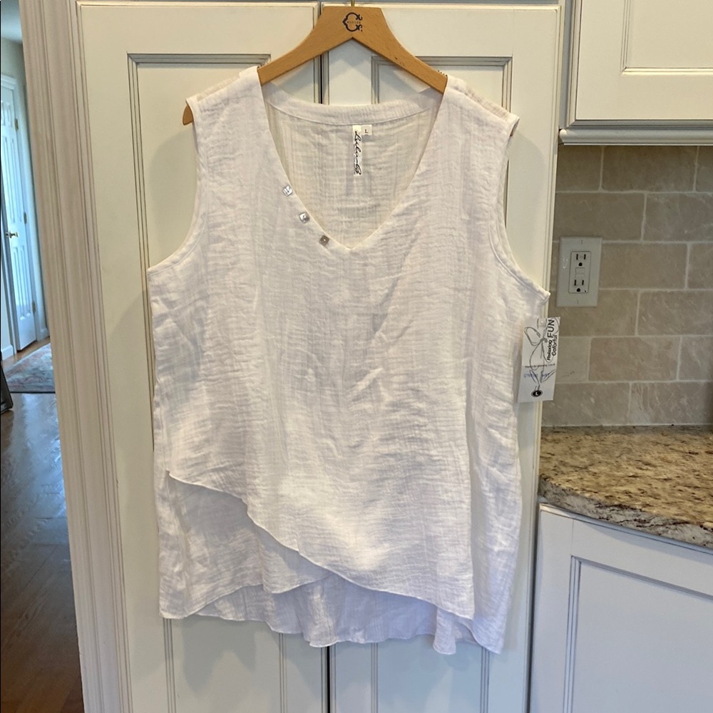Lulu B Sleeveless Cotton Top